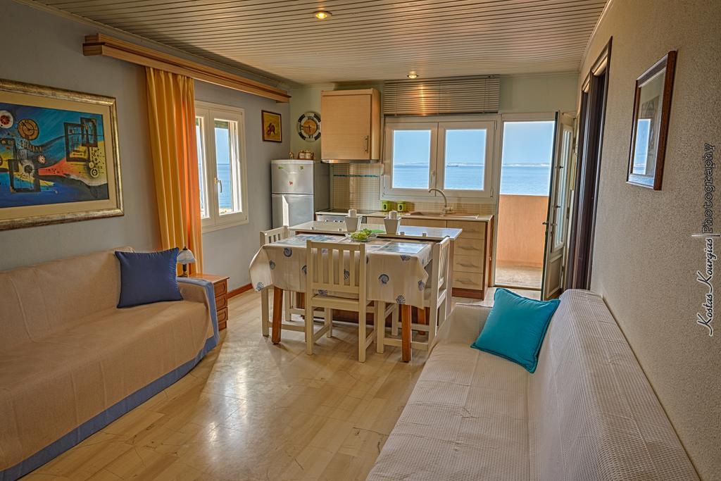 Aegean Bliss Residences Karfas Room photo